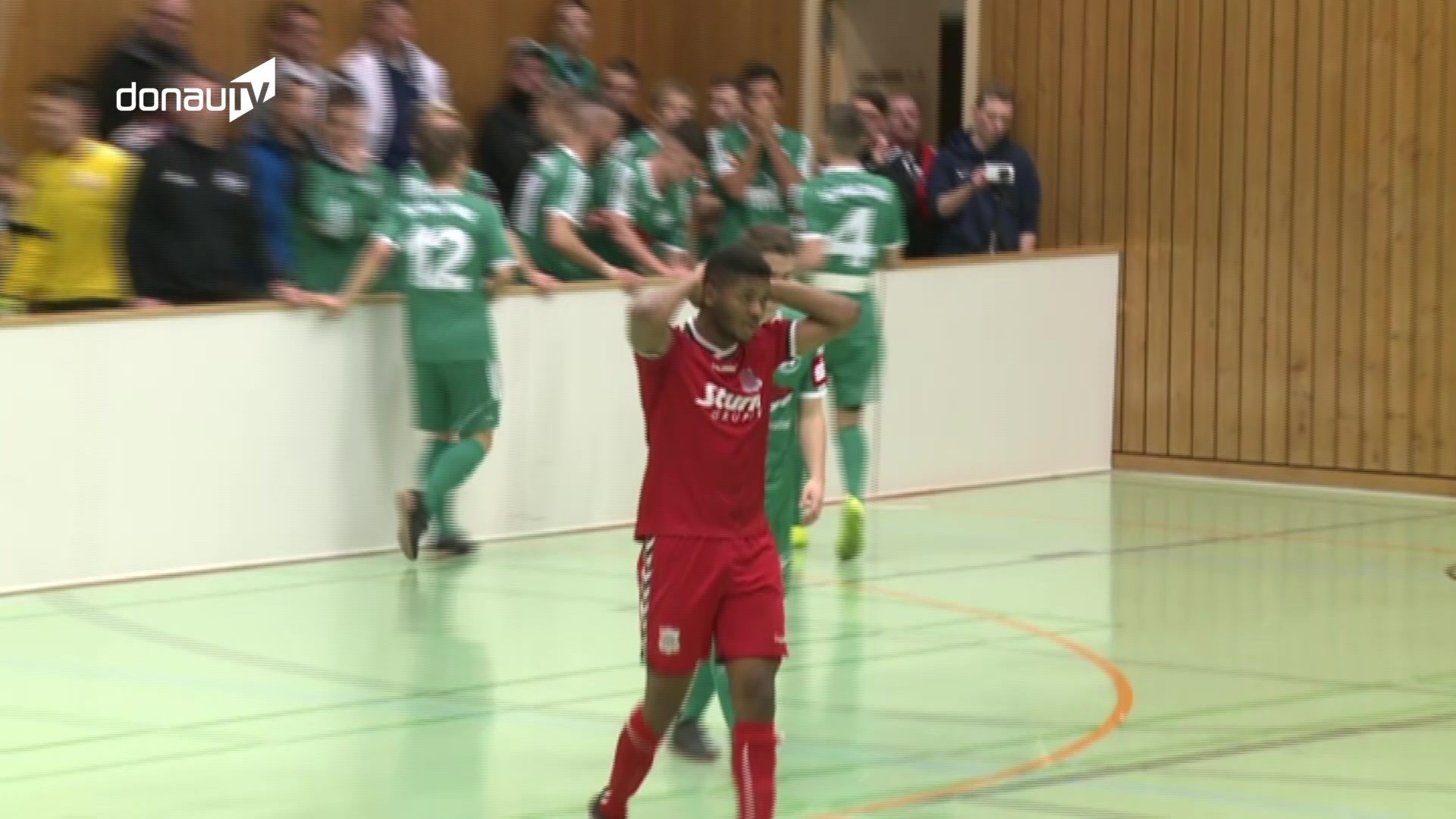 Hallen Fussball Turnier Wolf Haus Cup Osterhofen Niederbayern