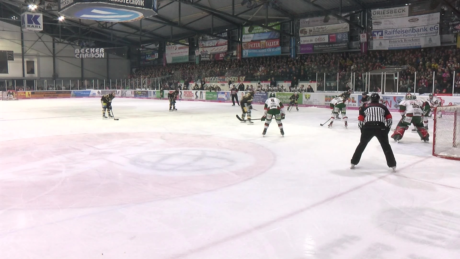 Eishockey Oberliga Playoff-Achtelfinale Deggendorfer SC vs